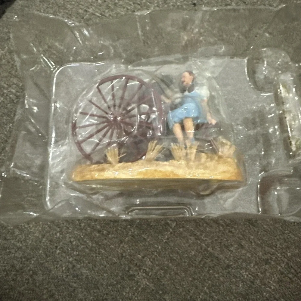 Hallmark Keepsake Ornament 2009 Somewhere Over The Rainbow. 70th Anniversary